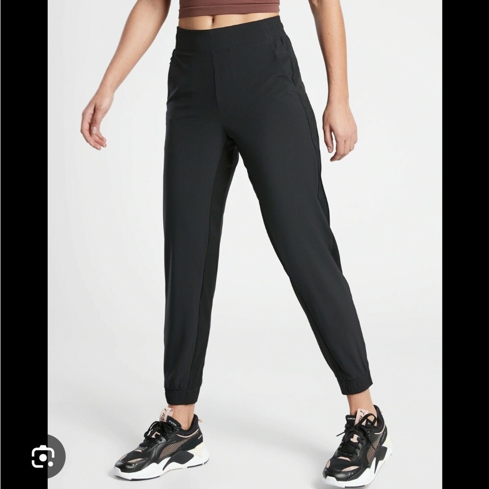 Athleta Brooklyn Heights High Rise Women’s Joggers